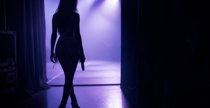 CNN รายงาน Ariana Grande ขอถอยจากสปอตไลต์ หลังกระแสวิจารณ์รูปร่างกลับมาอีกครั้ง